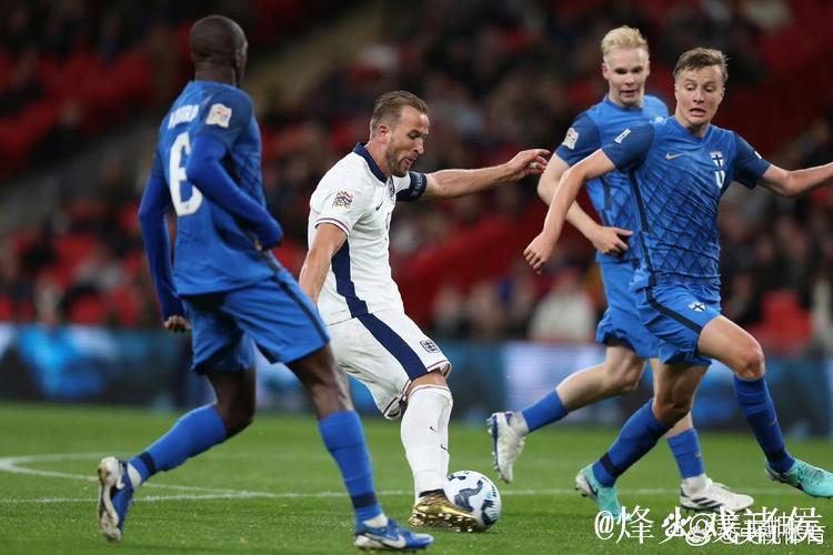 凯恩展现神准脚法，德甲20次点球未失。